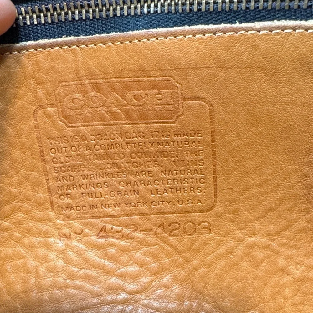 Rare Vintage COACH Brown Leather shoulder Bag